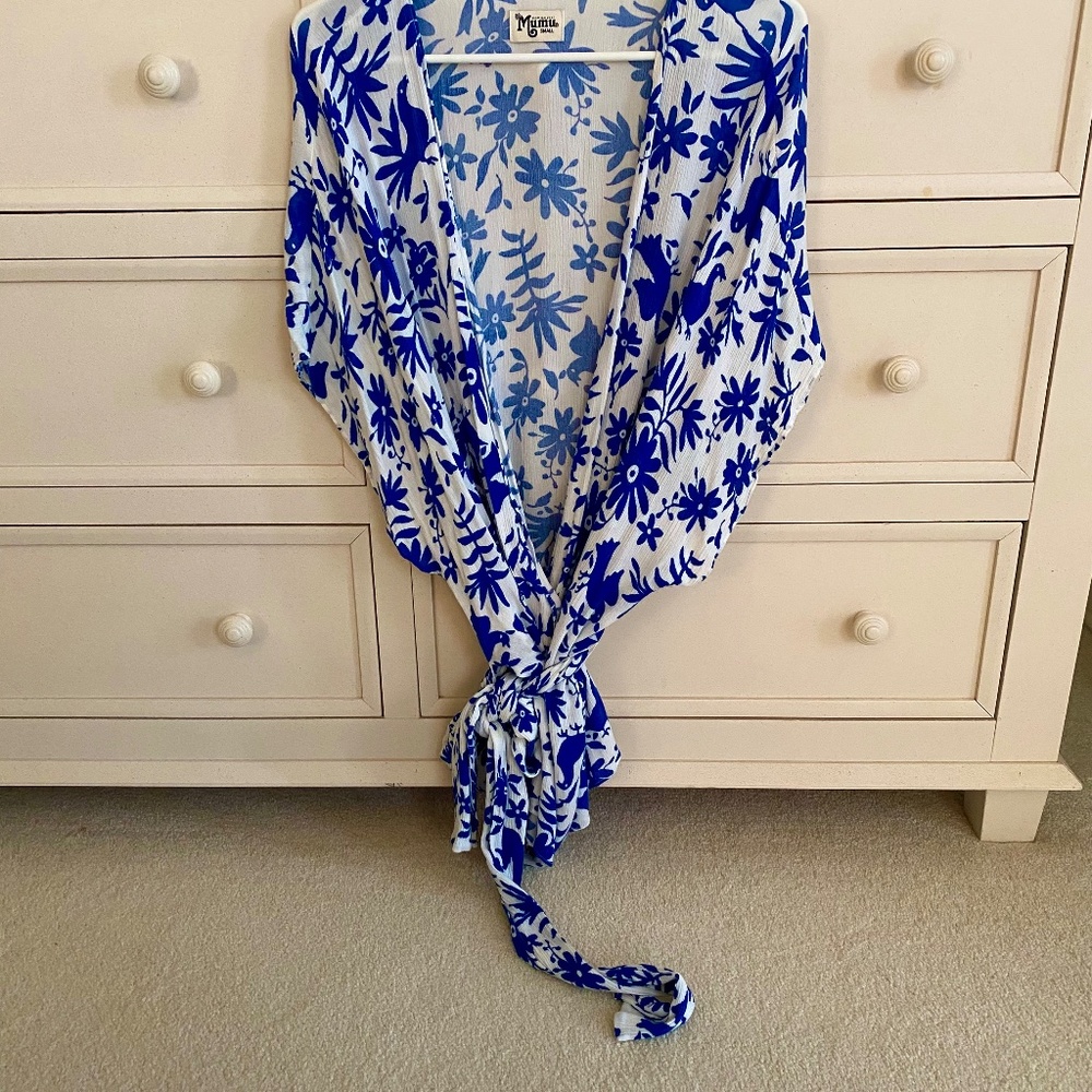 MuMu Blue Floral Robe/Coverup - Picture 1 of 3